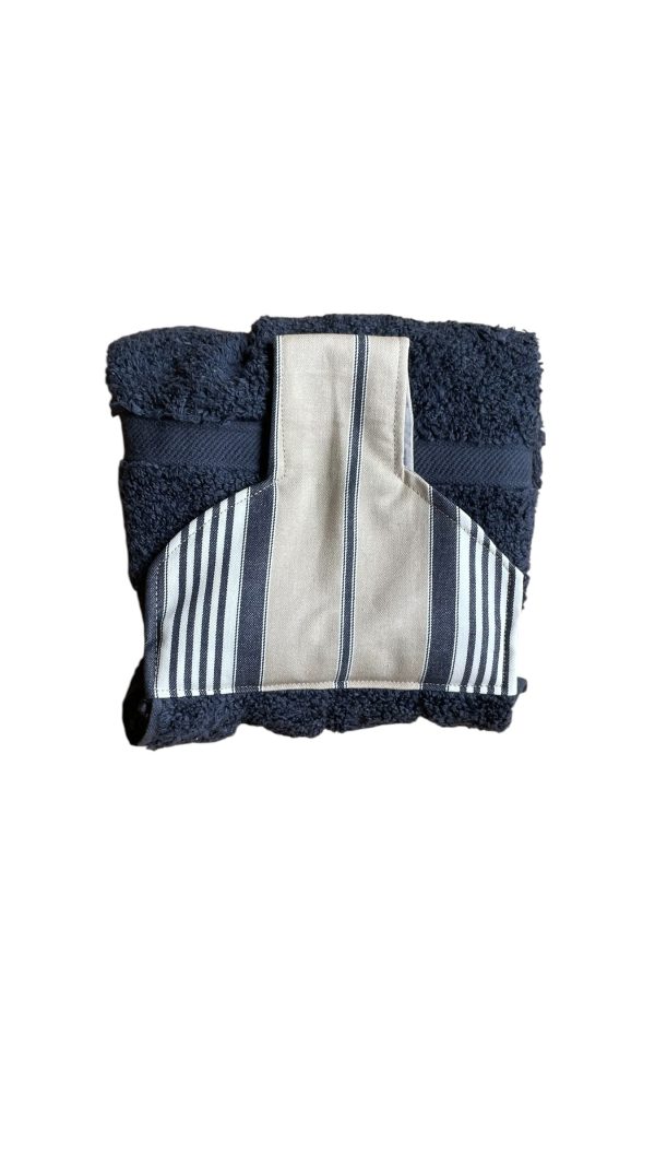 Hand towel to hang on a kitchen or AGA rail