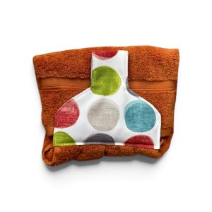 Hand towel to hang on an oven/kitchen or AGA rail. Fastened with a magnetic popper. Towel is grass green. Pattern placing on top varies.